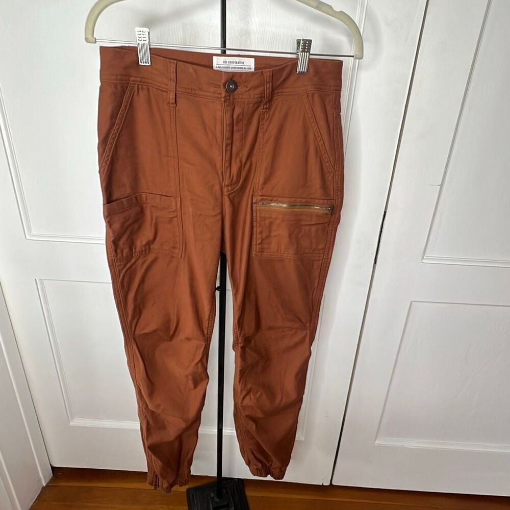 REI Co-op Women's Trailsmith Jogger Pants in Burnt Orange Size 6 - Picture 2 of 10